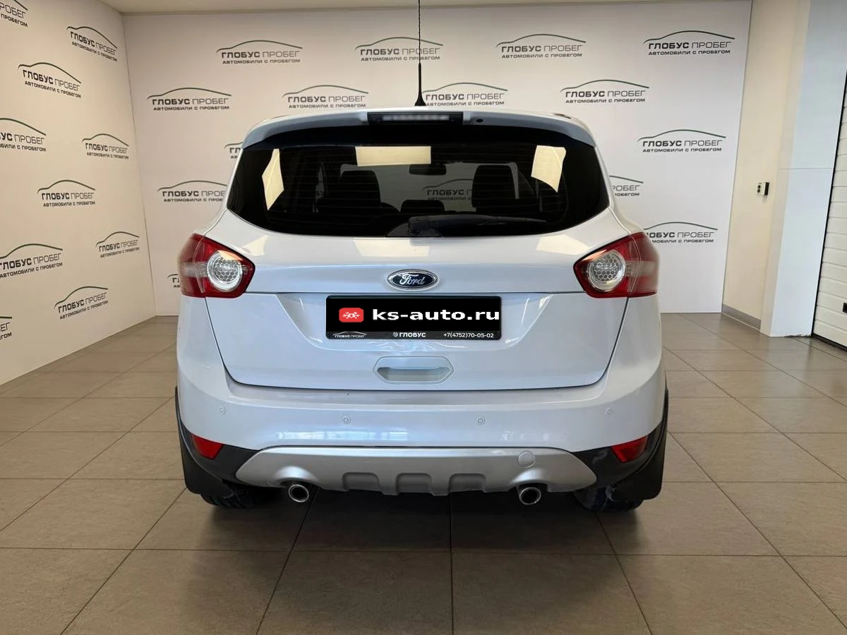 Ford Kuga, 2011г, полный привод, механика