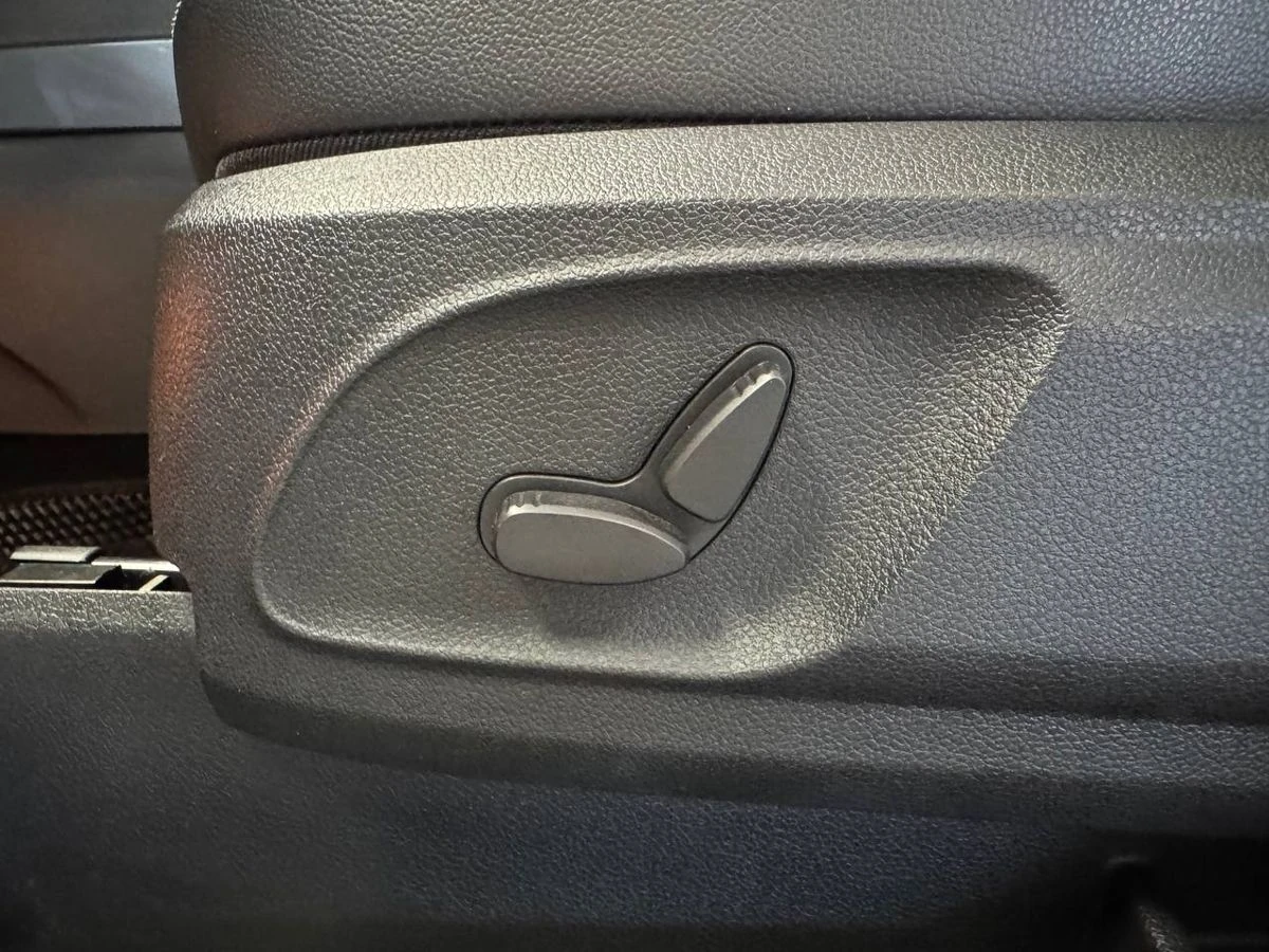 Ford Kuga, 2011г, полный привод, механика