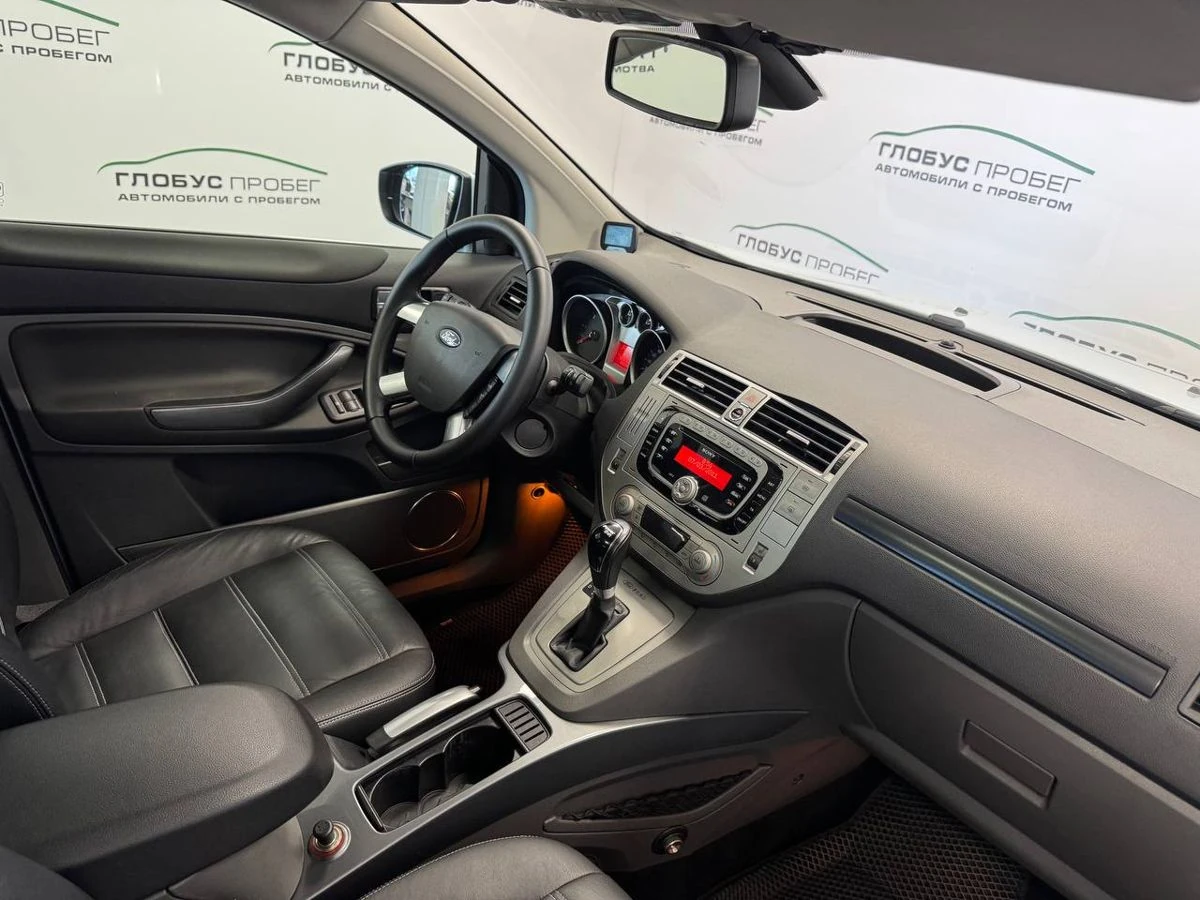 Ford Kuga, 2011г, полный привод, механика