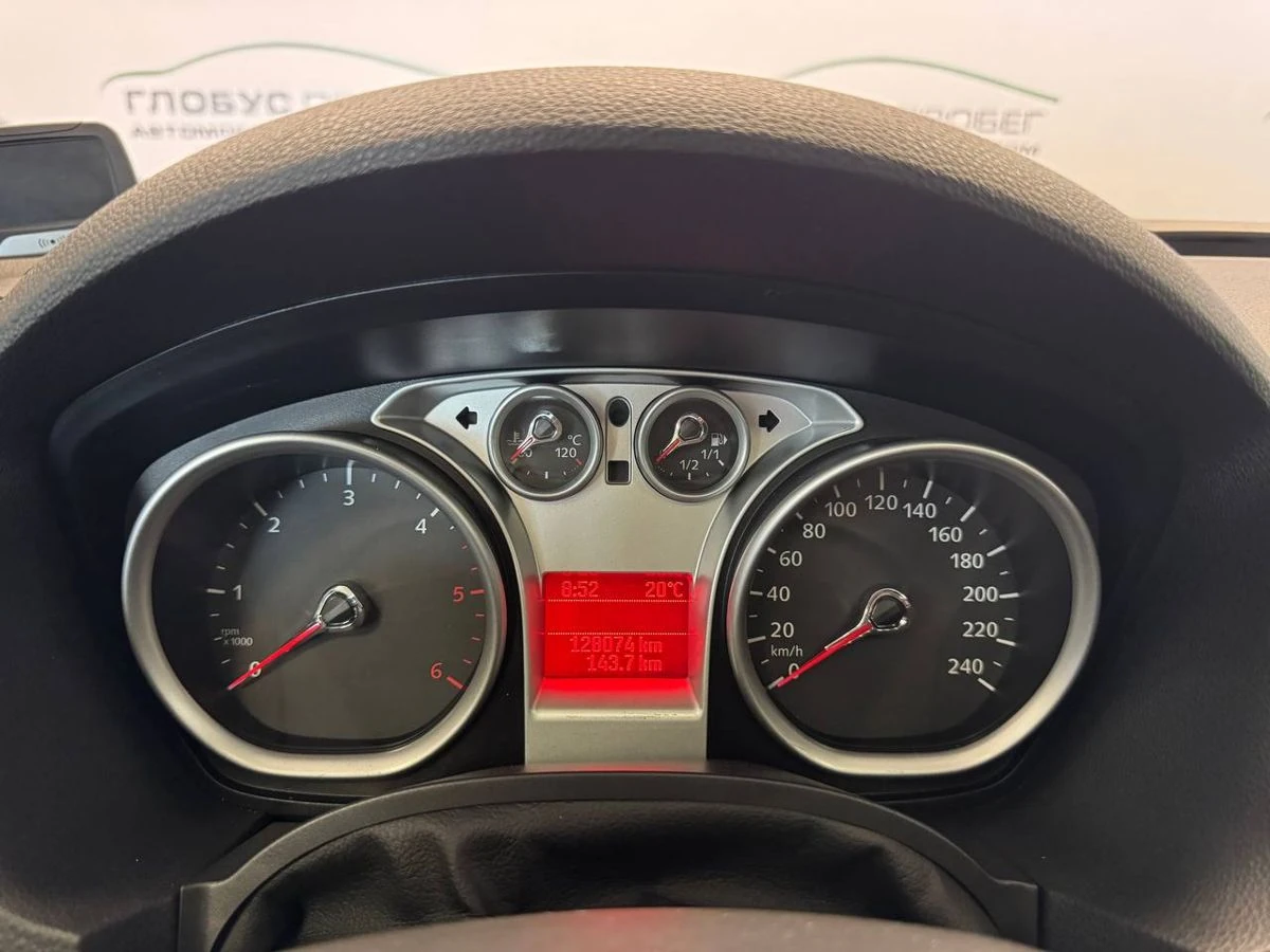 Ford Kuga, 2011г, полный привод, механика