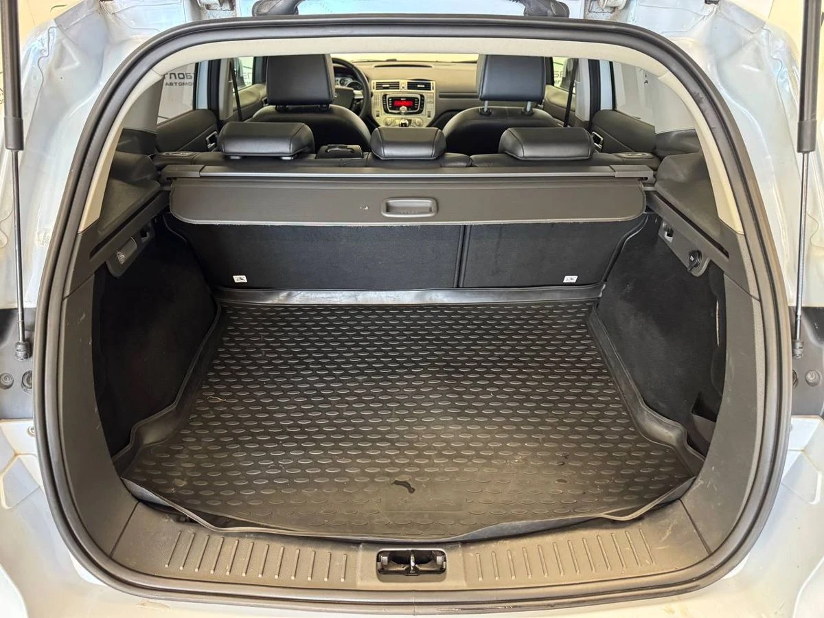 Ford Kuga, 2011г, полный привод, механика