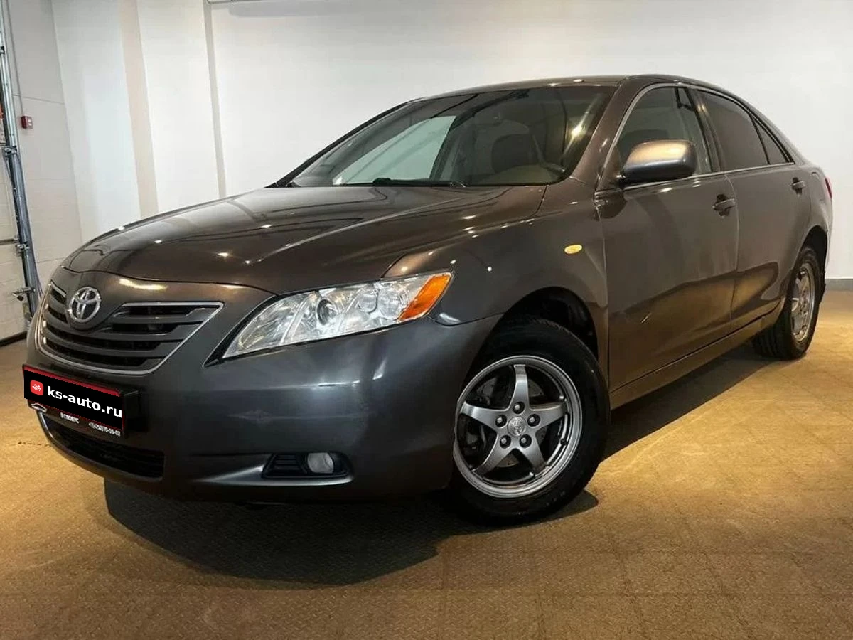 Toyota Camry, 2008г, передний привод, механика