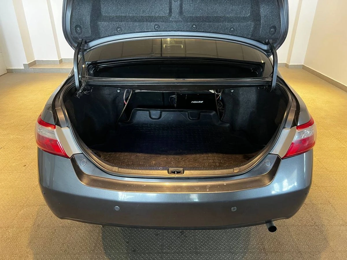 Toyota Camry, 2008г, передний привод, механика