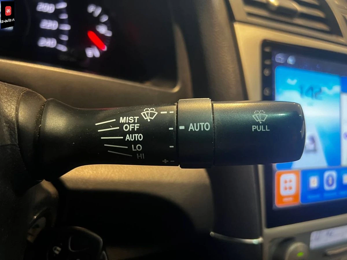 Toyota Camry, 2008г, передний привод, механика