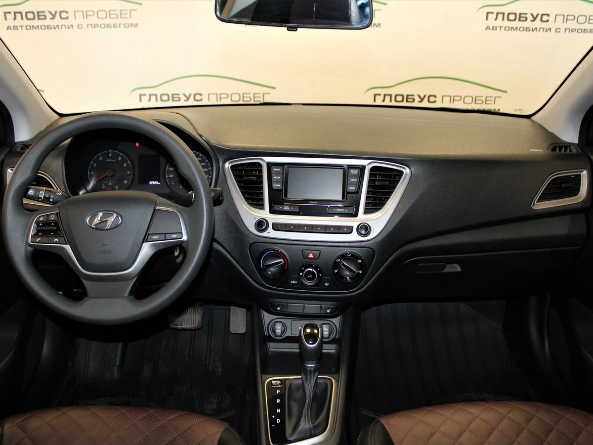 Hyundai Solaris, 2022г, передний привод, автомат