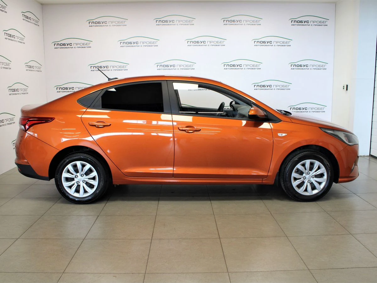 Hyundai Solaris, 2022г, передний привод, автомат