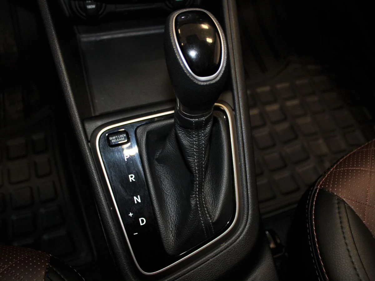 Hyundai Solaris, 2022г, передний привод, автомат