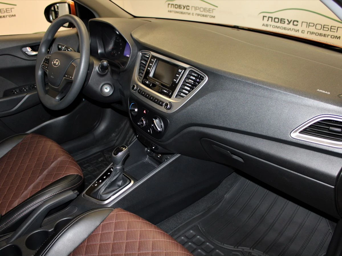 Hyundai Solaris, 2022г, передний привод, автомат