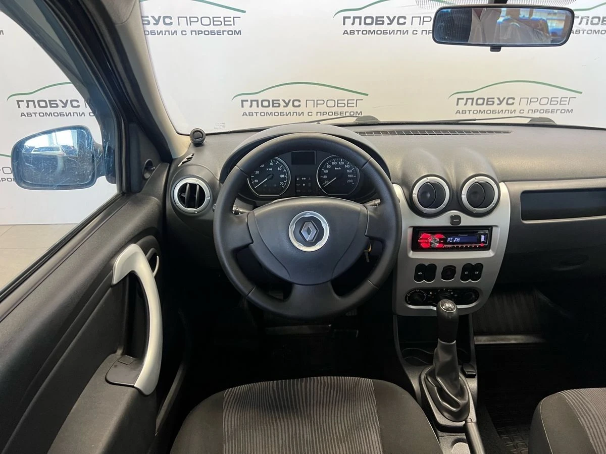 Renault Logan, 2013г, передний привод, механика