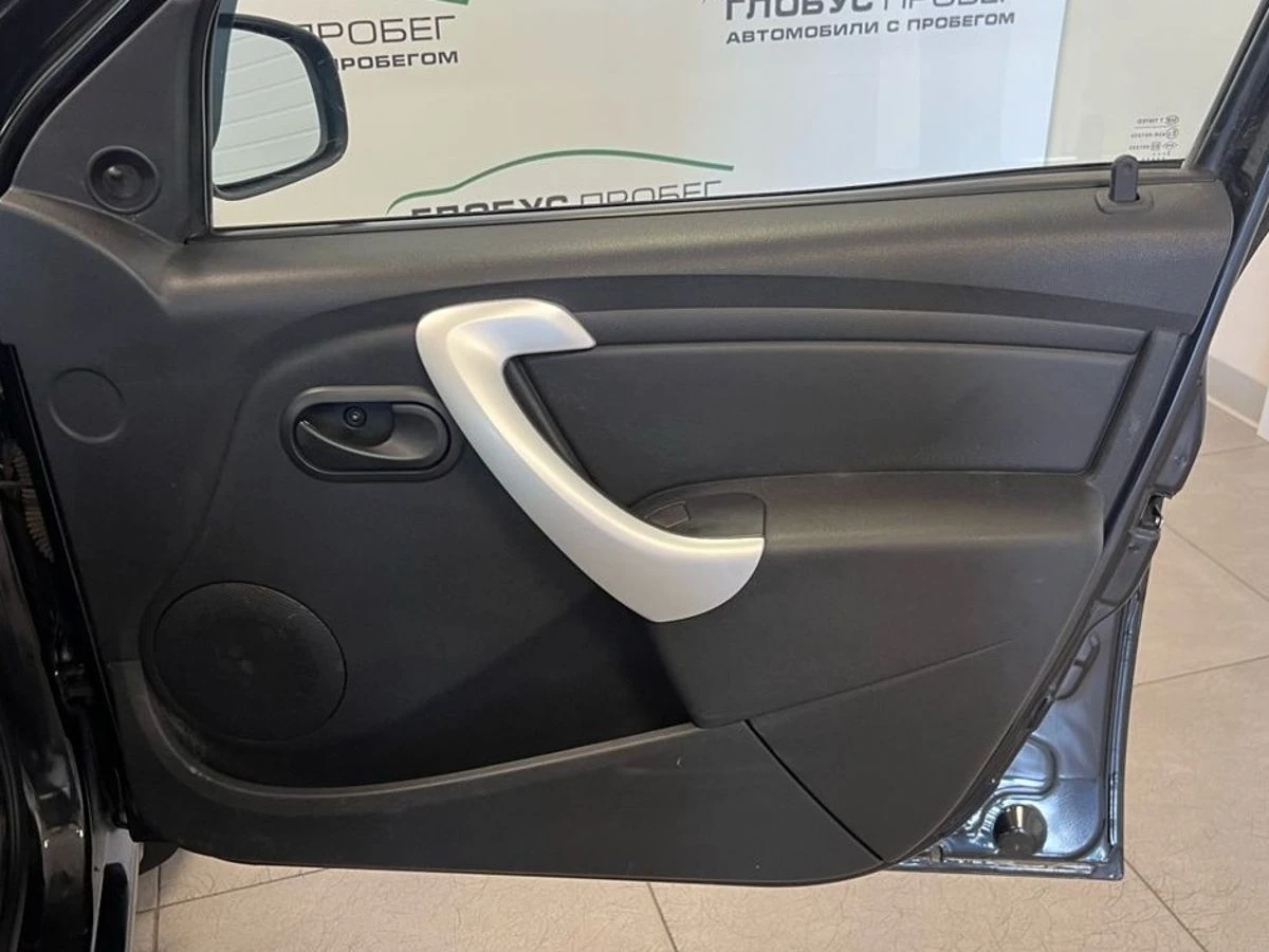 Renault Logan, 2013г, передний привод, механика