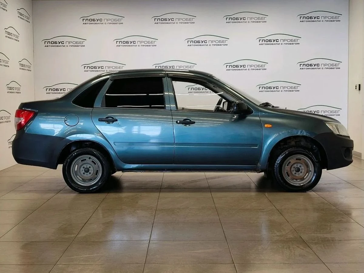 Lada (ВАЗ) Granta, 2014г, передний привод, механика