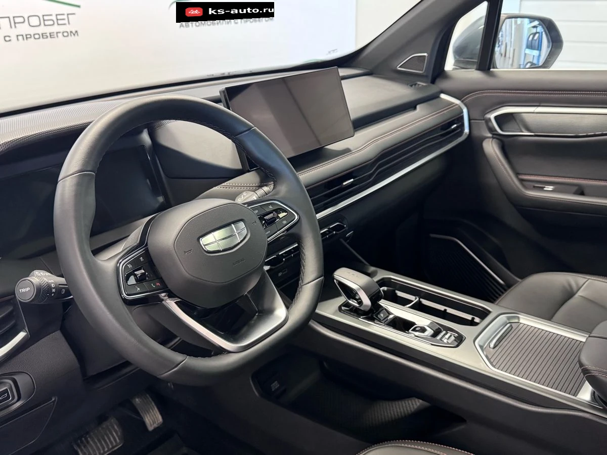 Geely Okavango, 2023г, передний привод, робот