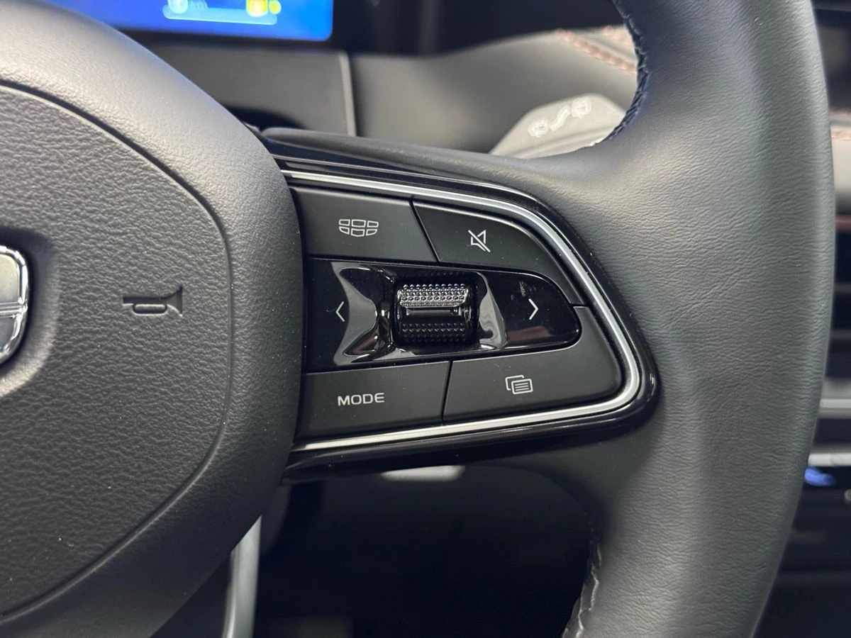 Geely Okavango, 2023г, передний привод, робот