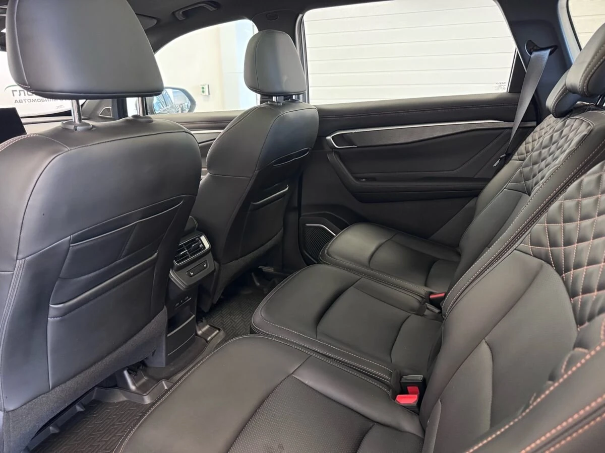 Geely Okavango, 2023г, передний привод, робот