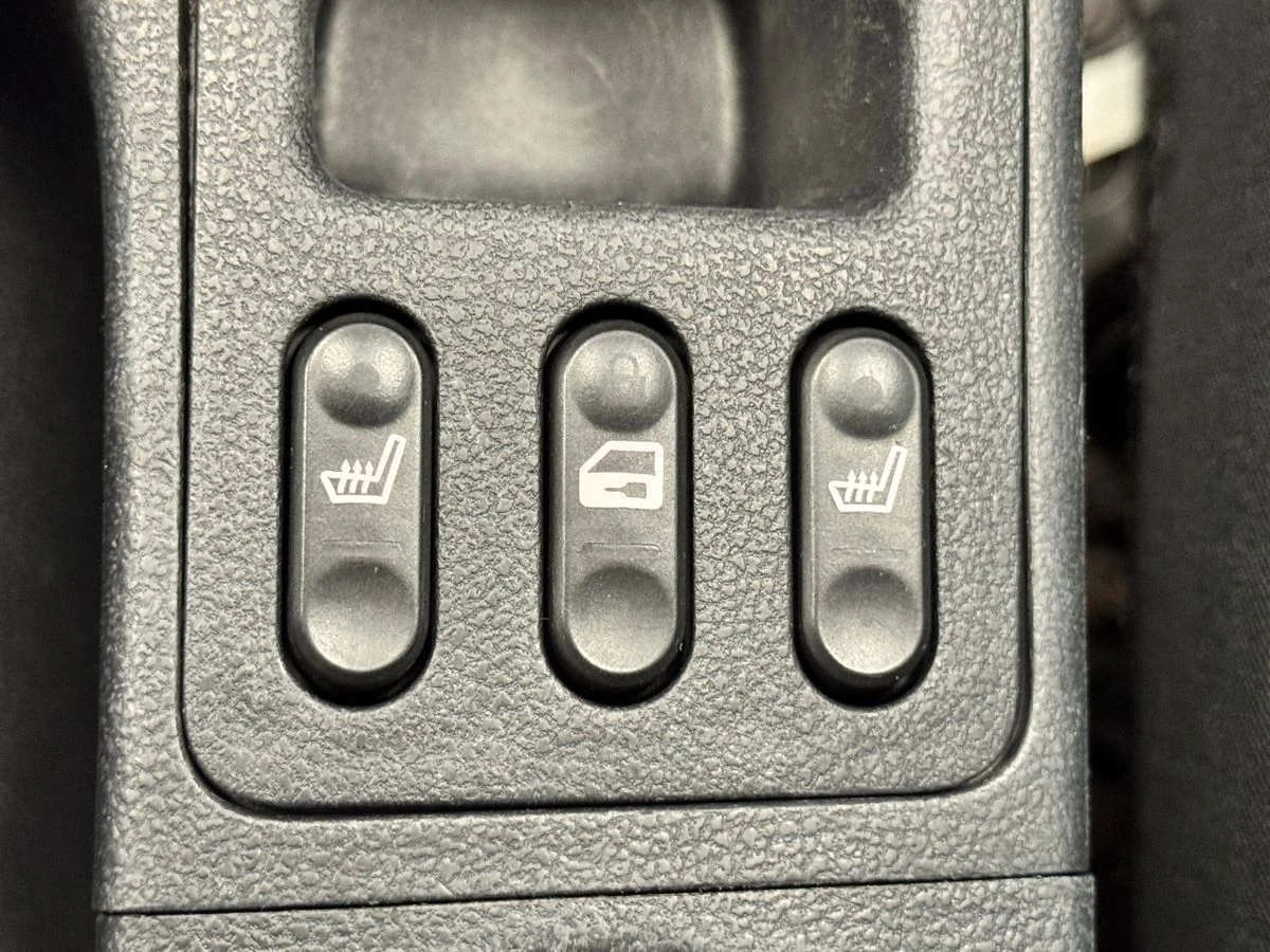 Nissan Qashqai, 2011г, передний привод, механика