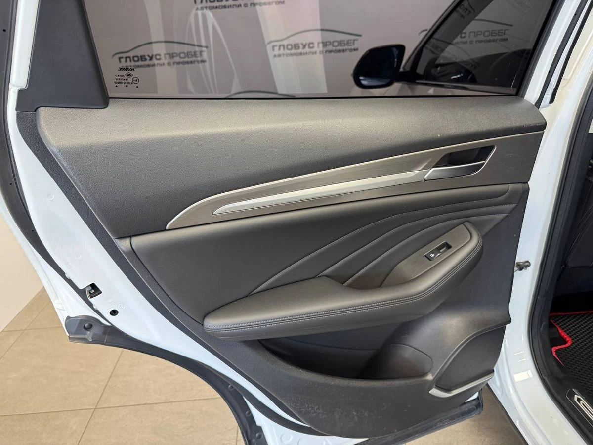 Haval F7, 2020г, передний привод, робот