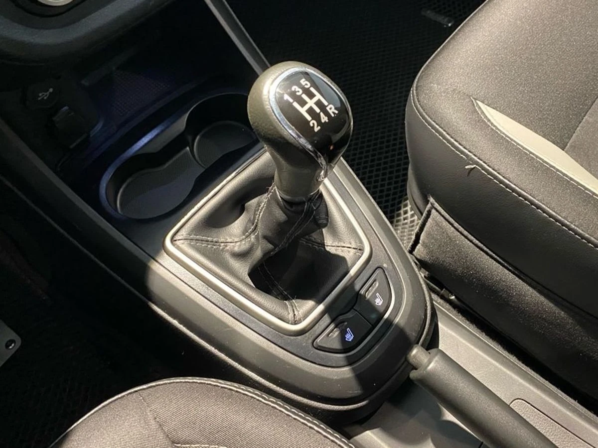 Lada (ВАЗ) Vesta, 2019г, передний привод, механика