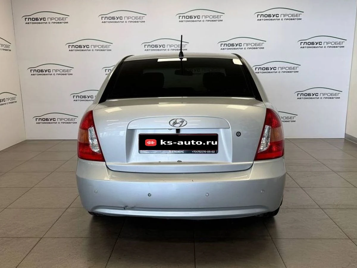 Hyundai Verna, 2006г, передний привод, автомат