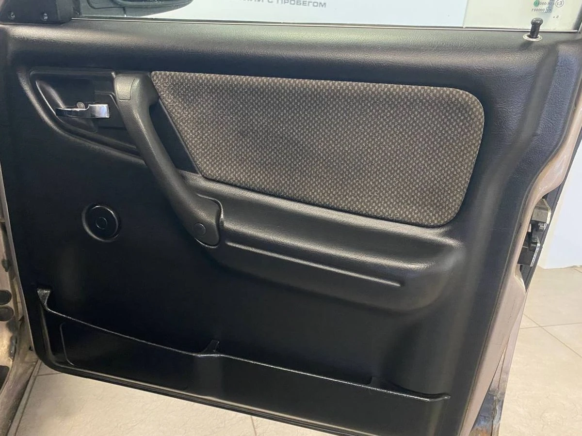 ГАЗ 3102 «Волга», 2006г, задний привод, механика