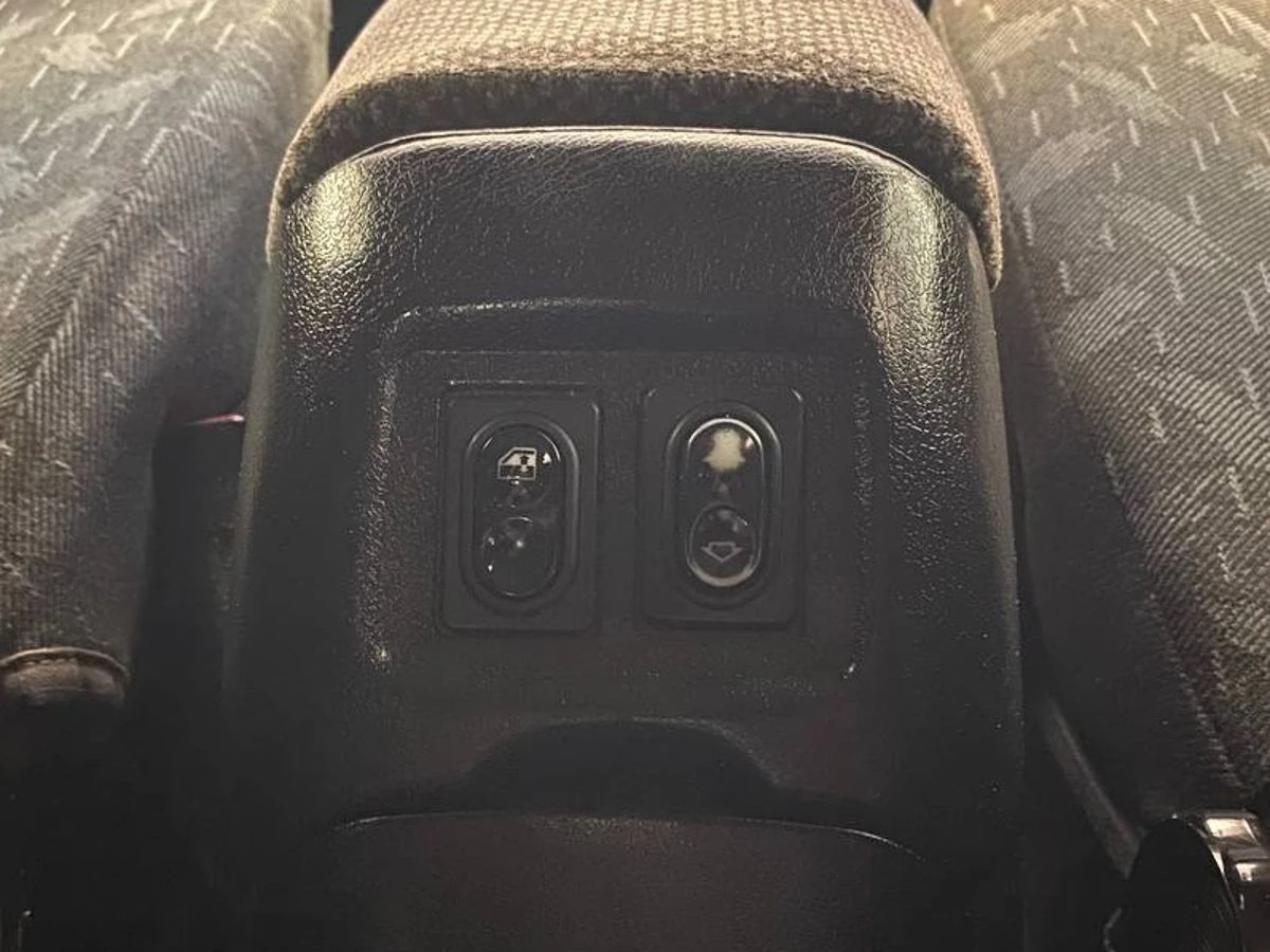 ГАЗ 3102 «Волга», 2006г, задний привод, механика