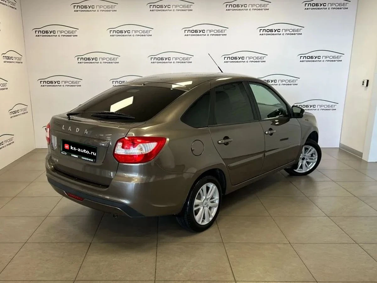 Lada (ВАЗ) Granta, 2021г, передний привод, механика