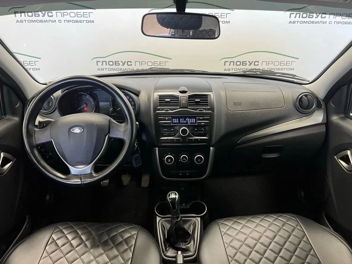 Lada (ВАЗ) Granta, 2021г, передний привод, механика