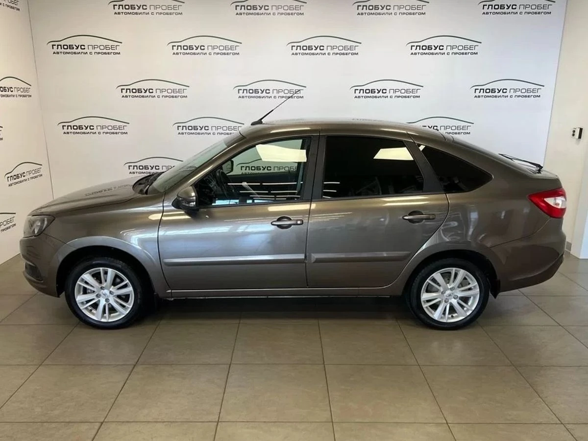 Lada (ВАЗ) Granta, 2021г, передний привод, механика