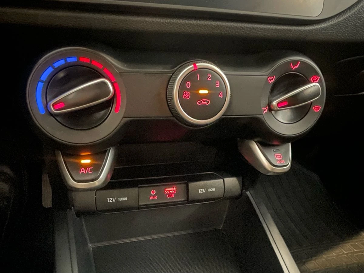 Kia Rio, 2020г, передний привод, механика