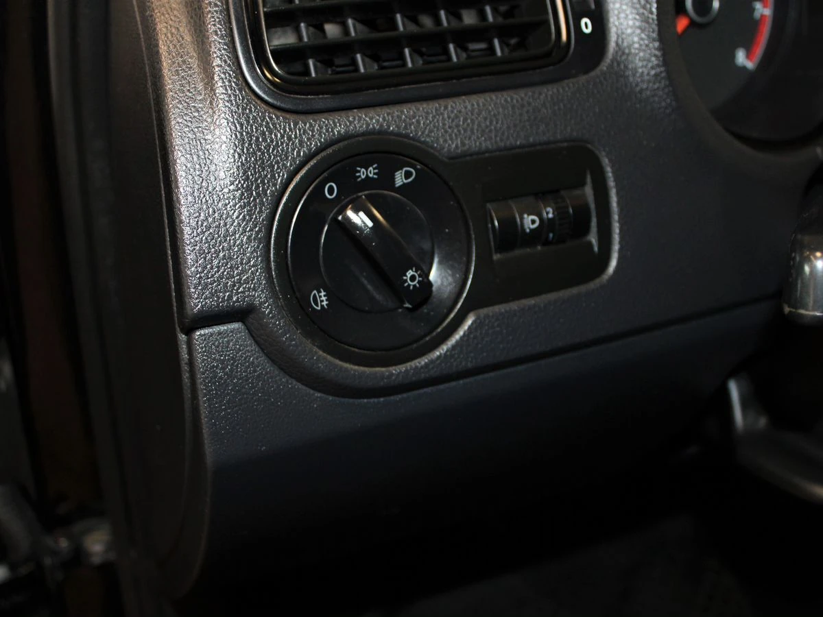 Volkswagen Polo, 2014г, передний привод, механика