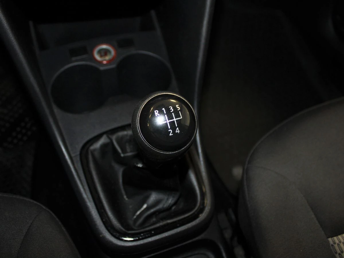 Volkswagen Polo, 2014г, передний привод, механика