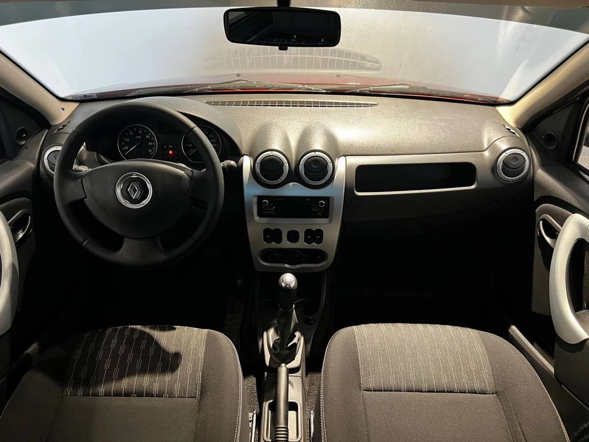 Renault Sandero, 2013г, передний привод, механика