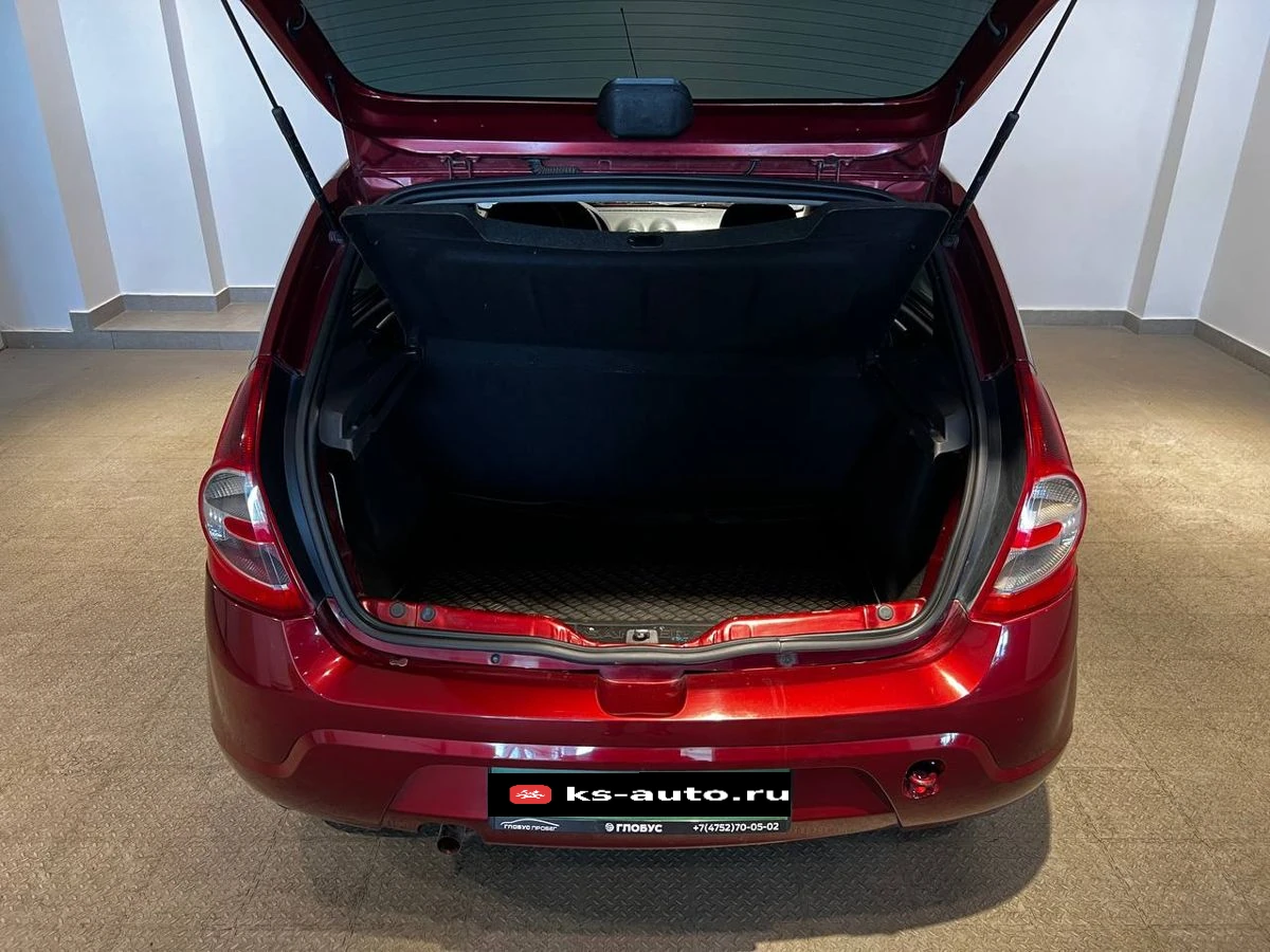 Renault Sandero, 2013г, передний привод, механика