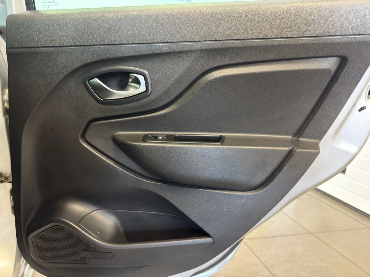 Lada (ВАЗ) XRAY, 2016г, передний привод, механика