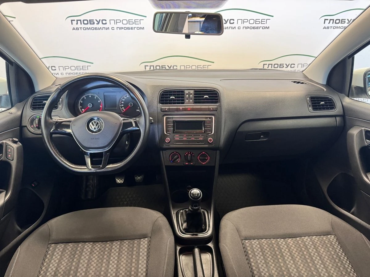Volkswagen Polo, 2016г, передний привод, механика