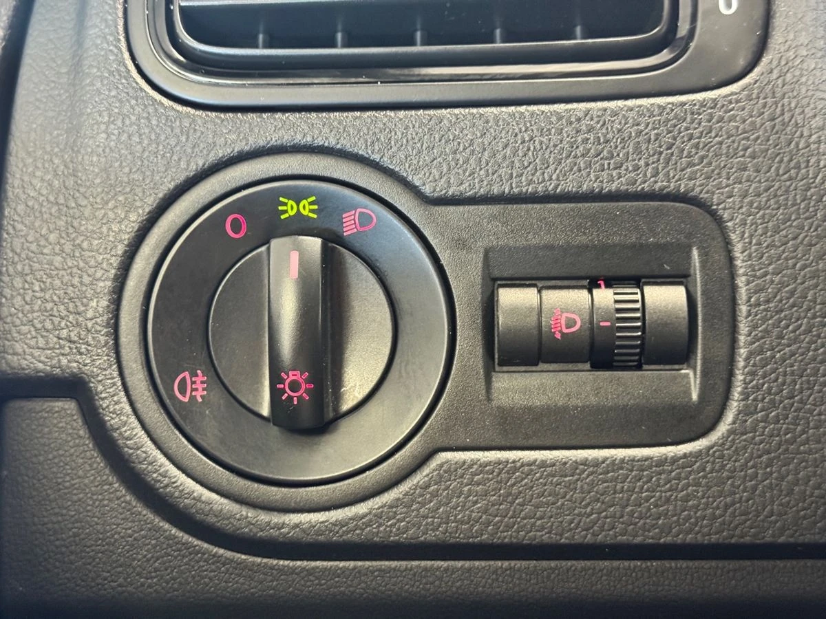 Volkswagen Polo, 2016г, передний привод, механика