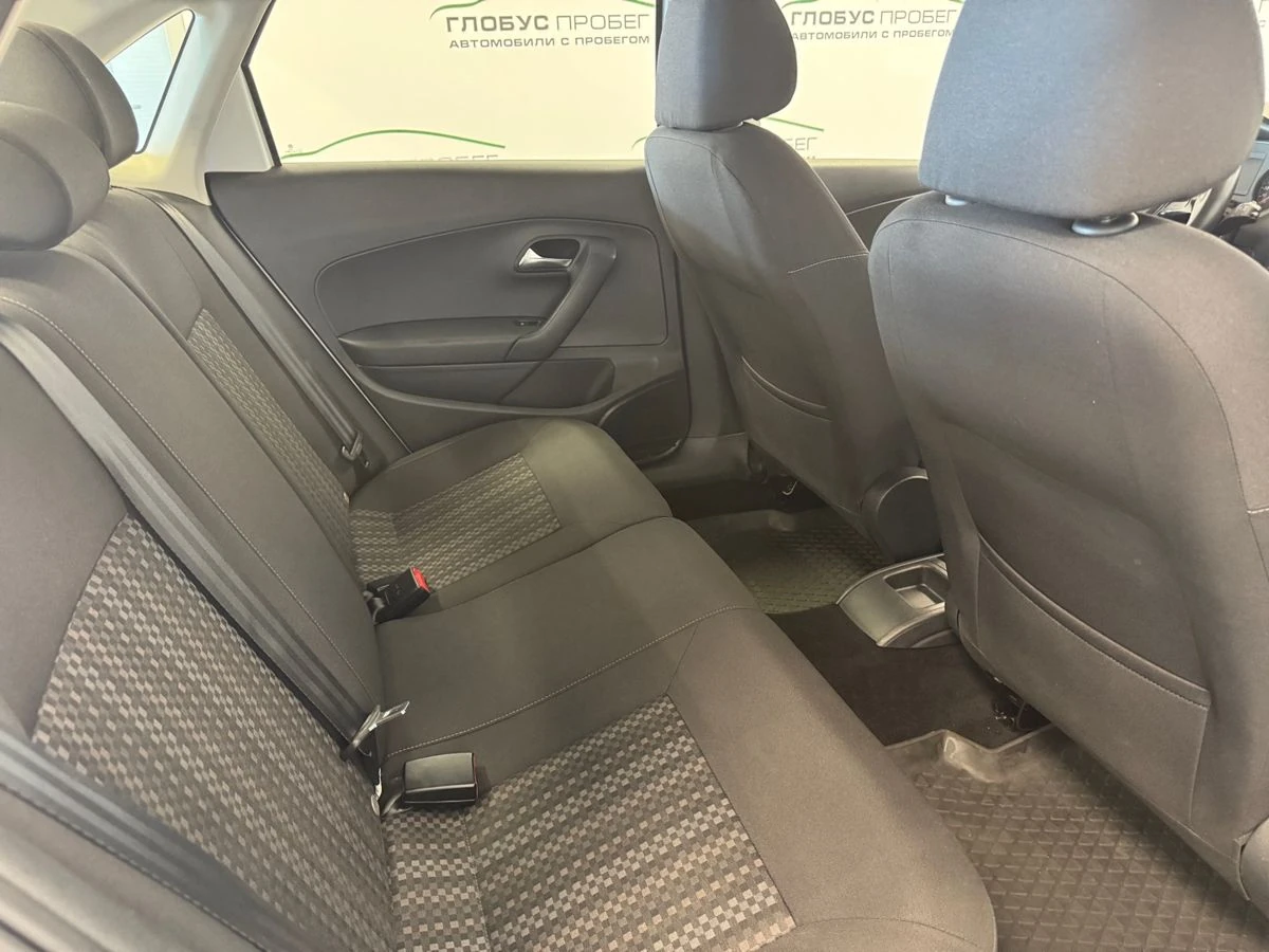 Volkswagen Polo, 2016г, передний привод, механика