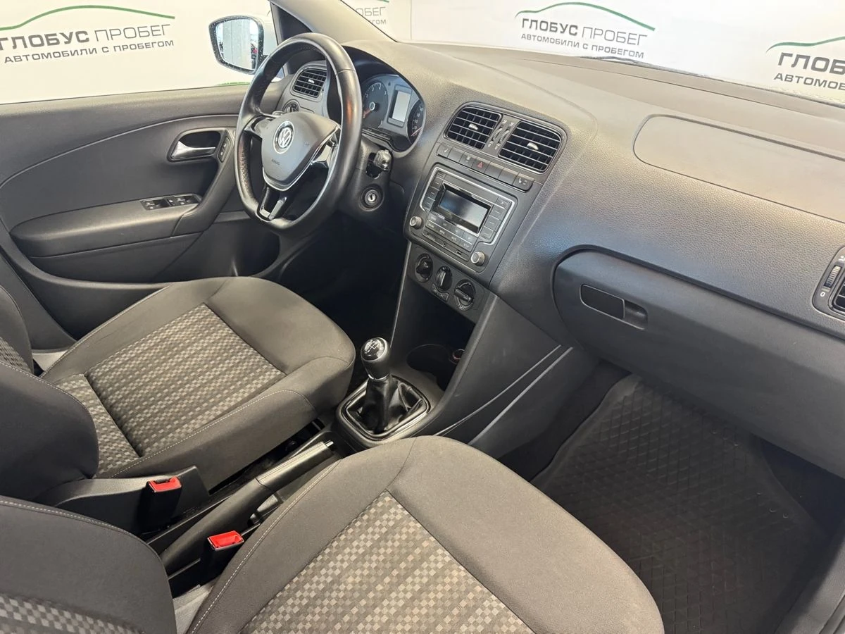 Volkswagen Polo, 2016г, передний привод, механика