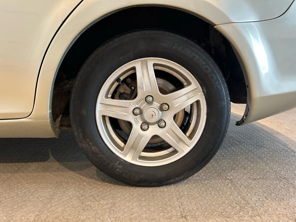 Mazda 6, 2004г, передний привод, механика