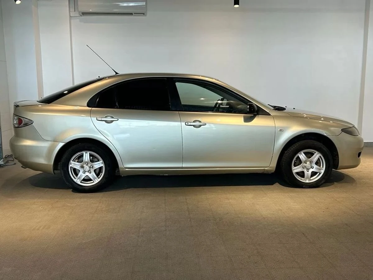 Mazda 6, 2004г, передний привод, механика