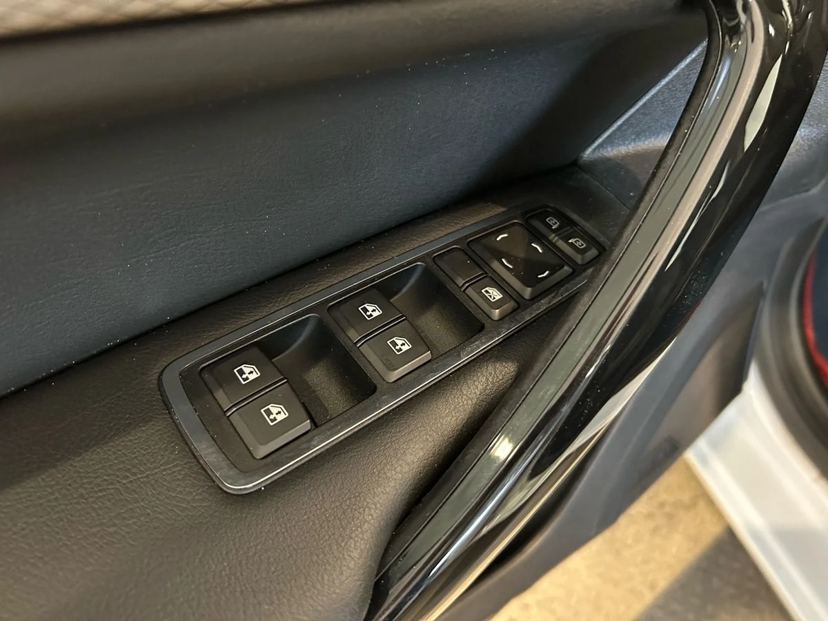 Lada (ВАЗ) Vesta, 2023г, передний привод, механика