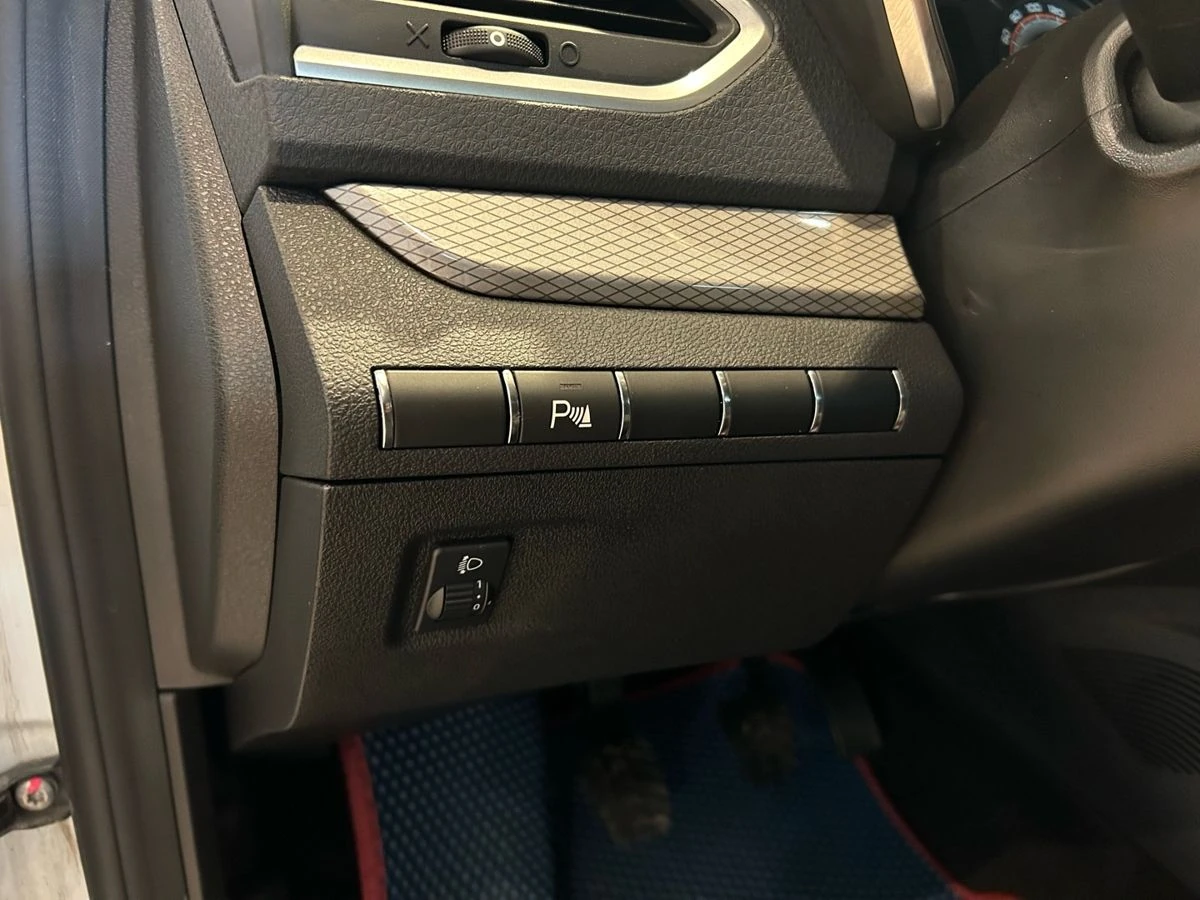 Lada (ВАЗ) Vesta, 2023г, передний привод, механика