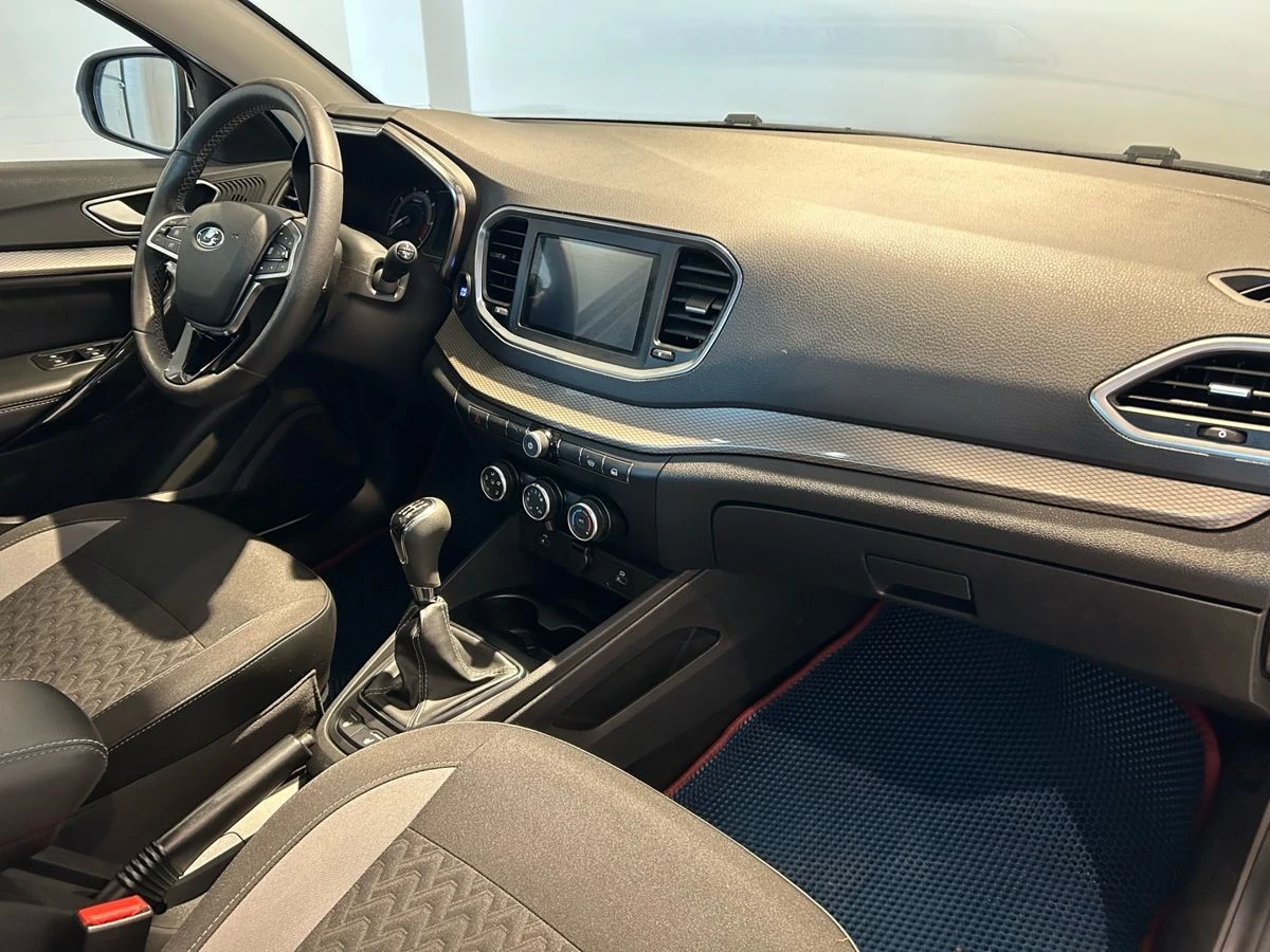 Lada (ВАЗ) Vesta, 2023г, передний привод, механика