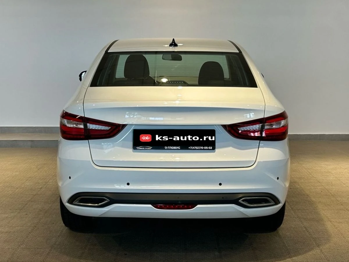 Lada (ВАЗ) Vesta, 2023г, передний привод, механика