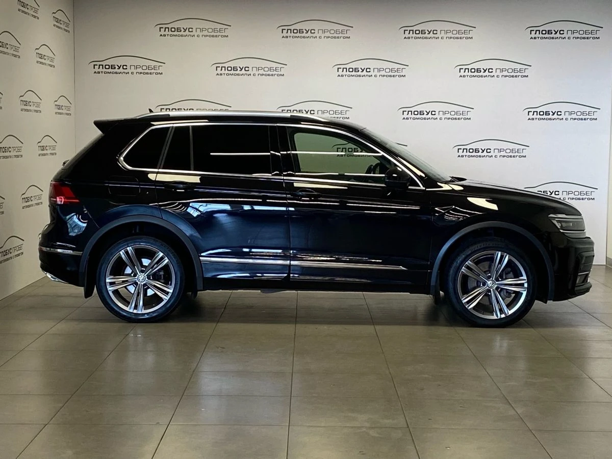 Volkswagen Tiguan, 2020г, полный привод, робот