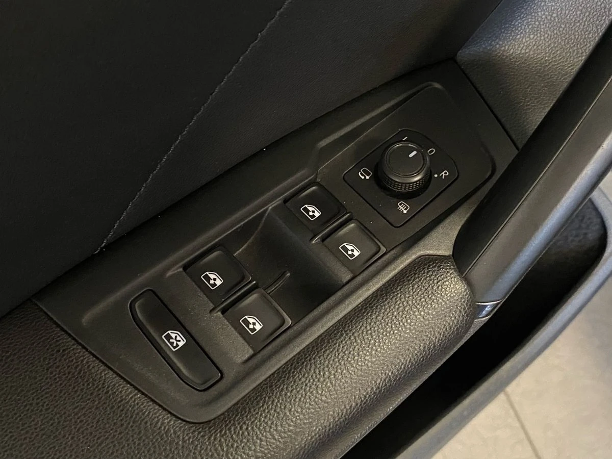 Volkswagen Tiguan, 2020г, полный привод, робот