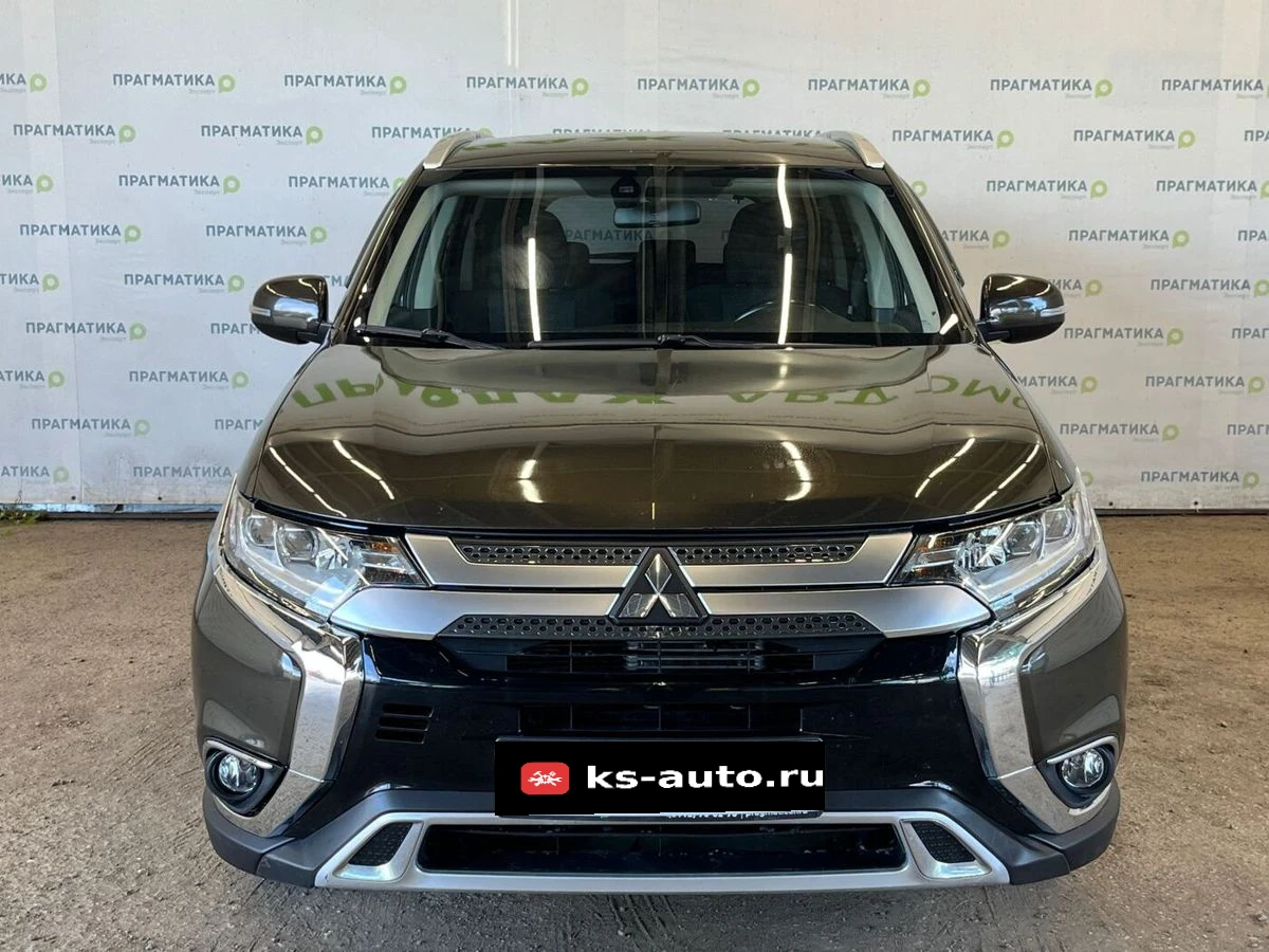 Mitsubishi Outlander, 2020г, полный привод, вариатор