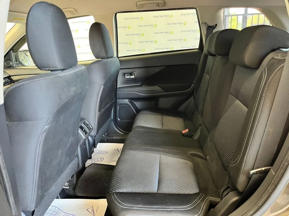 Mitsubishi Outlander, 2020г, полный привод, вариатор