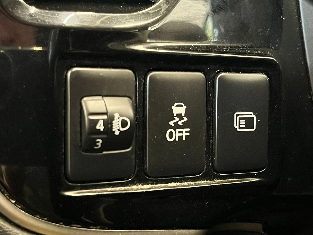 Mitsubishi Outlander, 2020г, полный привод, вариатор