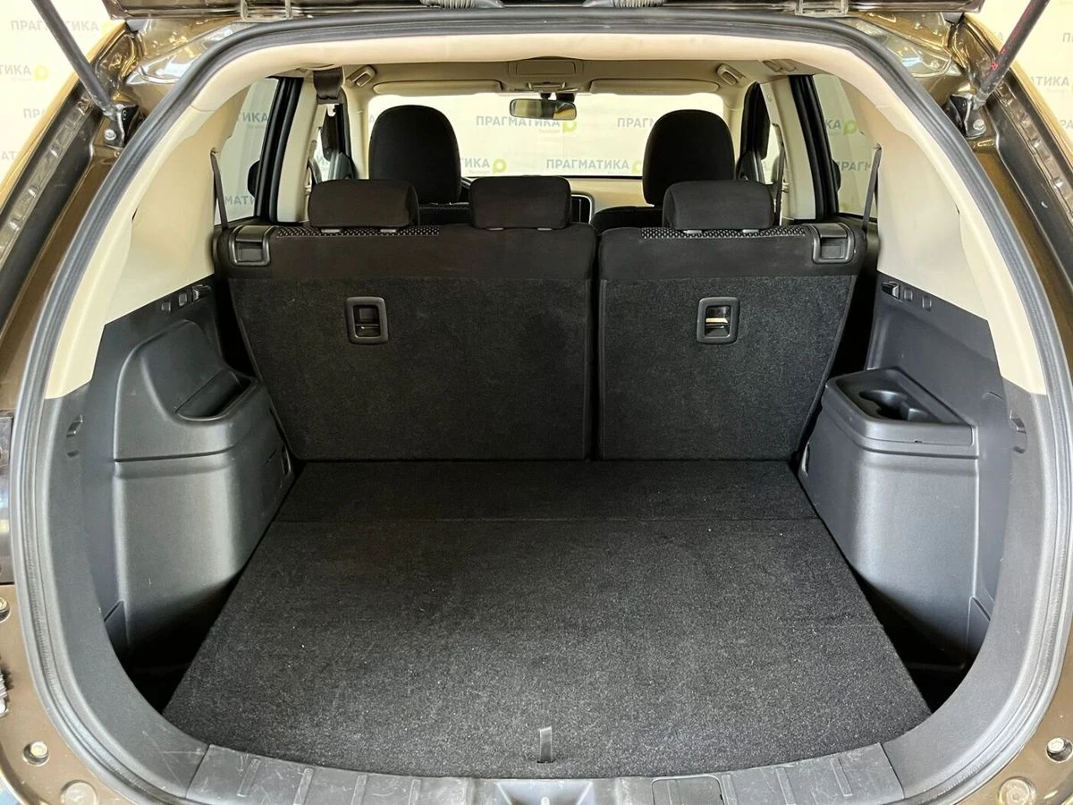 Mitsubishi Outlander, 2020г, полный привод, вариатор