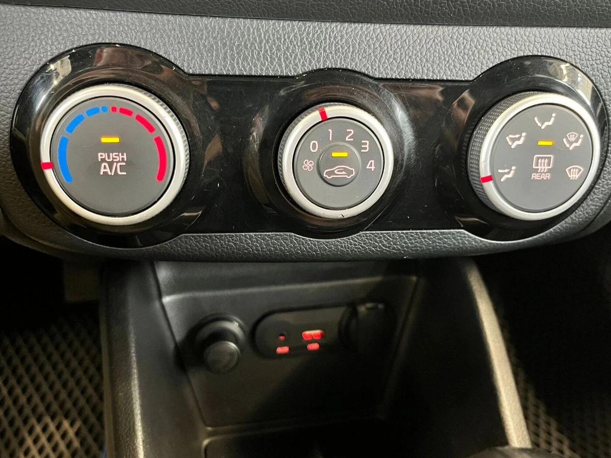 Kia Rio, 2016г, передний привод, автомат